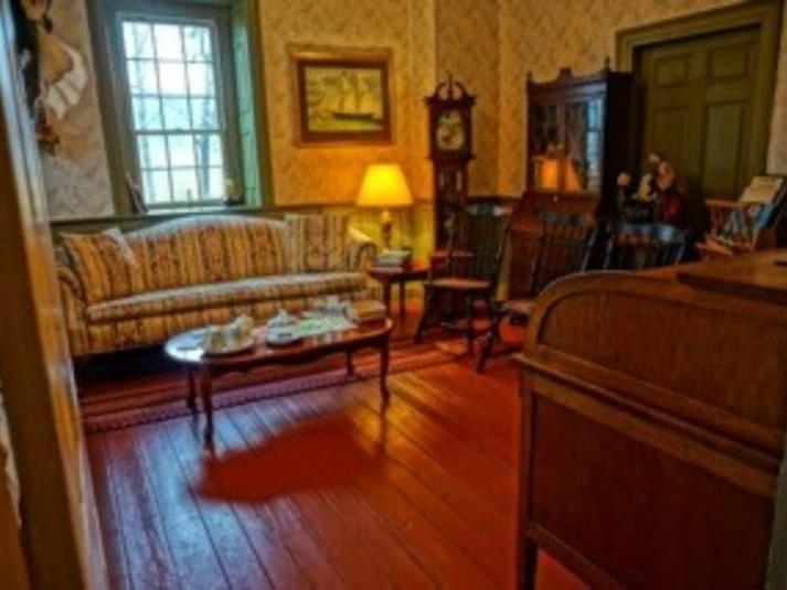Brownstone Colonial Inn Reinholds Exterior foto